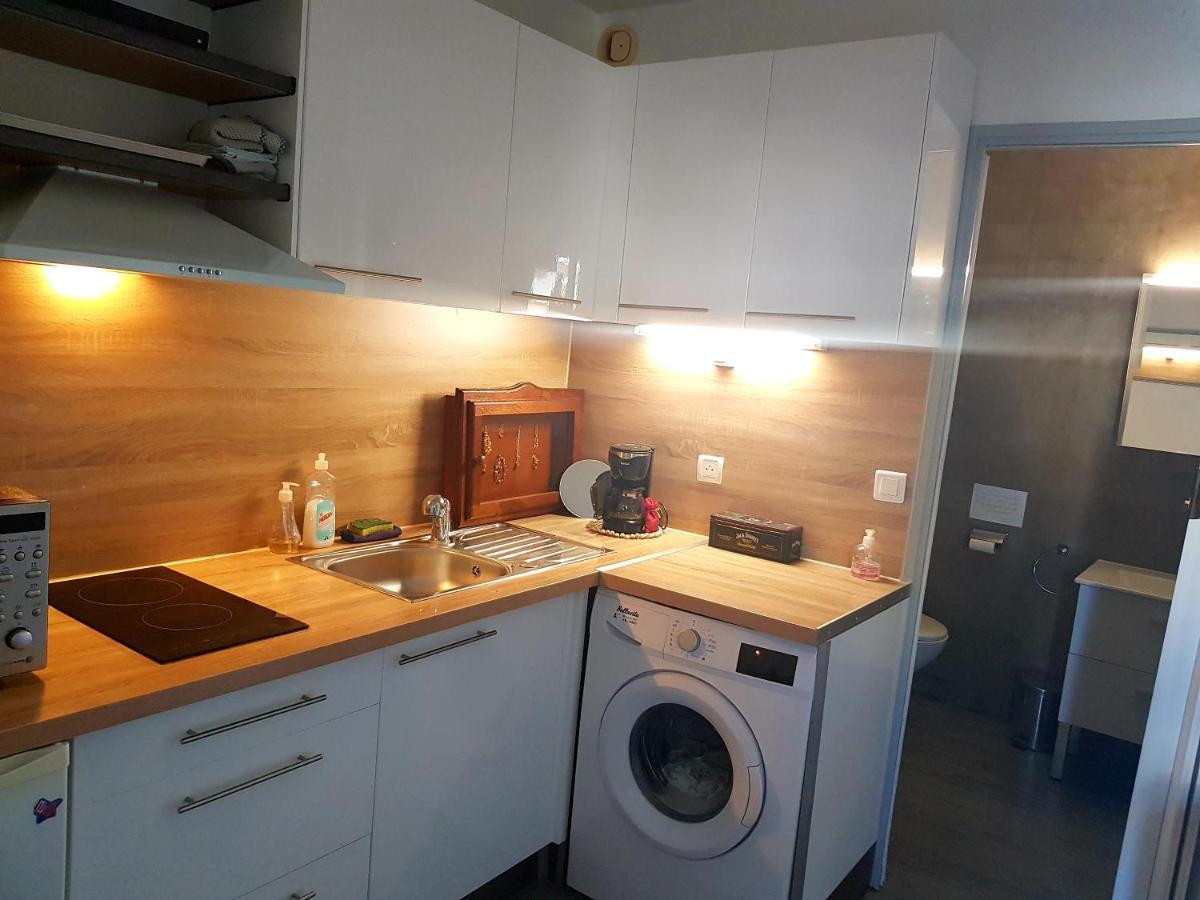 Studio Climatise Classe 2 Dans Marina Proche Mer Et Etang - Lit Wifi Fibre Et Parking Prive Sète Exteriér fotografie
